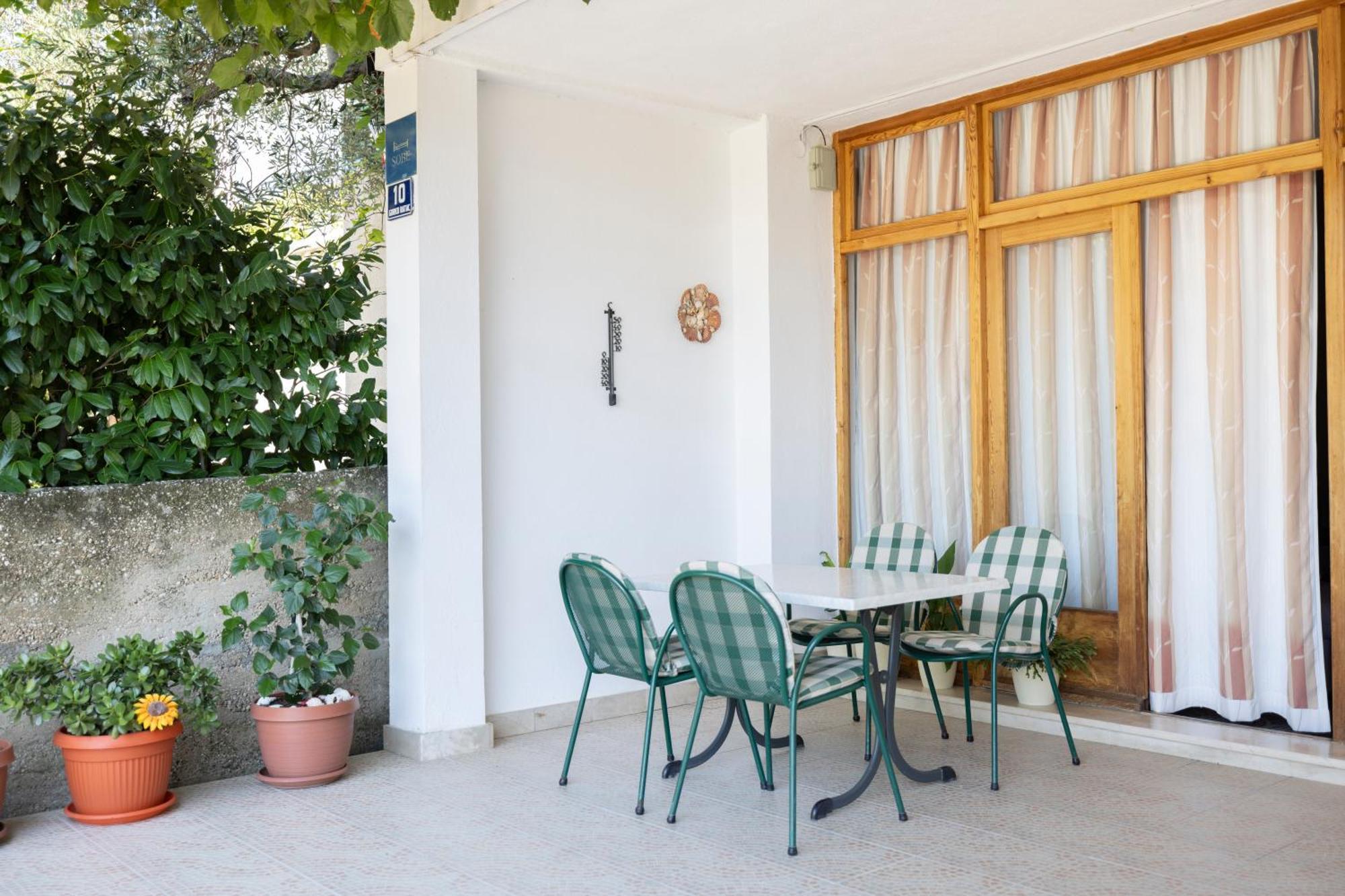 Apartmani Marta Tučepi Buitenkant foto