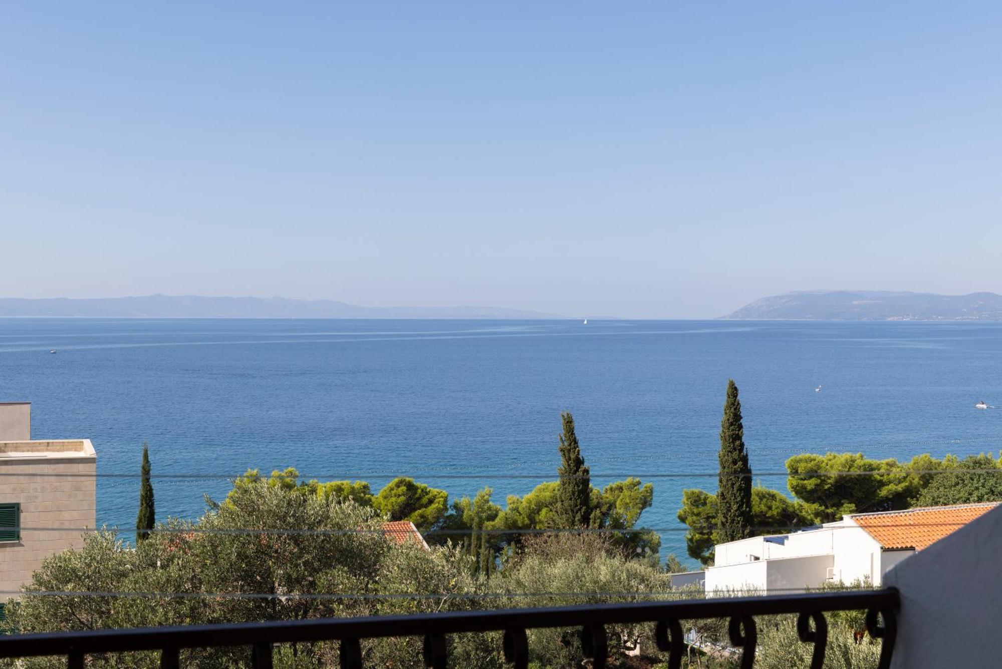 Apartmani Marta Tučepi Buitenkant foto