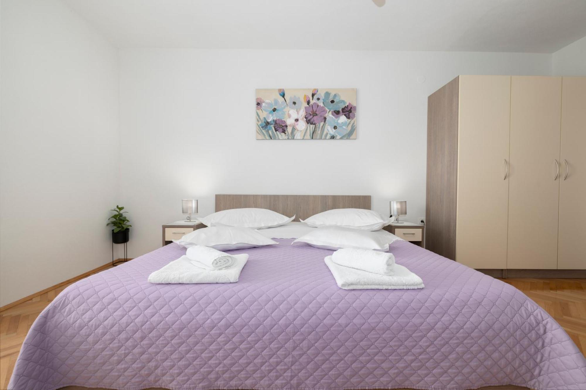 Apartmani Marta Tučepi Buitenkant foto