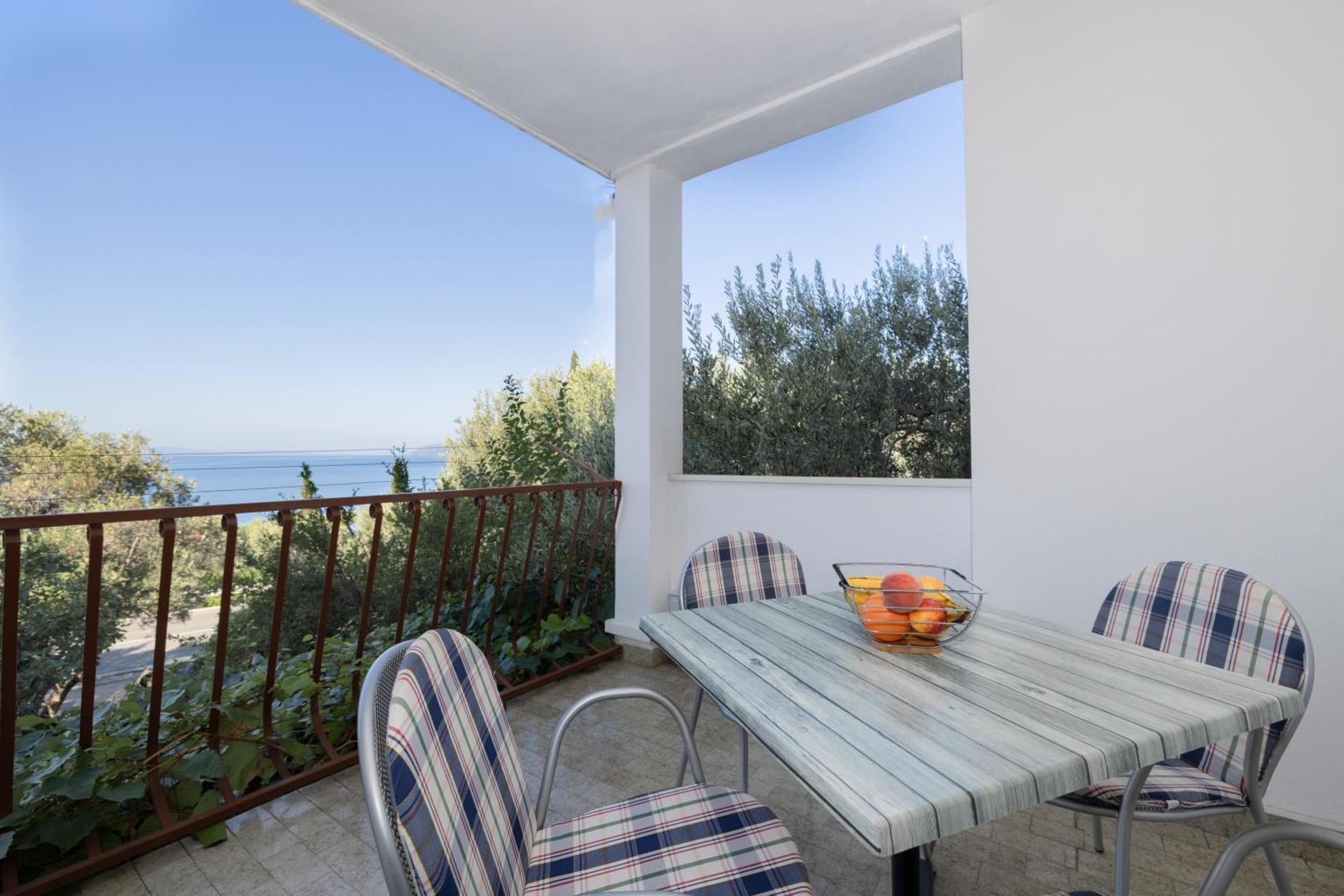 Apartmani Marta Tučepi Buitenkant foto